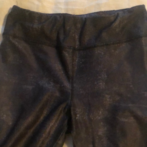 Skull Leggings - Picture 3 of 3